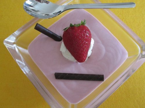 Erdbeer-Sahne Dessert - ein besonderer Nachtisch
