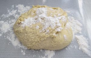 Puddingschnecken - schnell und einfach gebacken, Grundteig ist Hefeteig und gefüllt sind die Schecken mit Vanillepudding