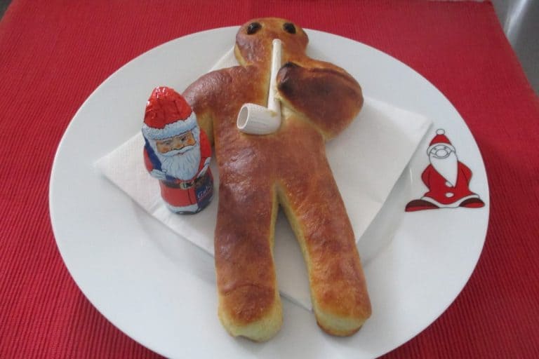 Stutenkerle oder Weckmänner selber backen