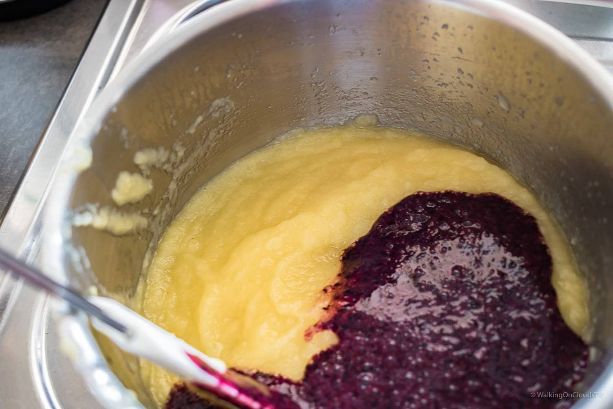 Apfel-Blaubeer-Marmelade-Zimt, hausgemacht, ganz einfach, aus biologischem Anbau,