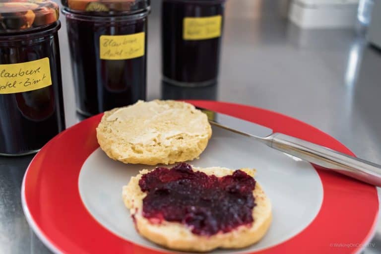 Apfel-Blaubeer-Marmelade-Zimt, hausgemacht, ganz einfach, aus biologischem Anbau,