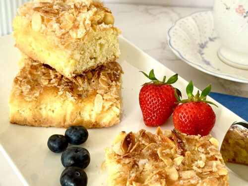 Blechkuchen mit Mandeln - schnell und einfach